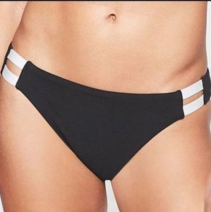 Athleta black bikini swim bottom